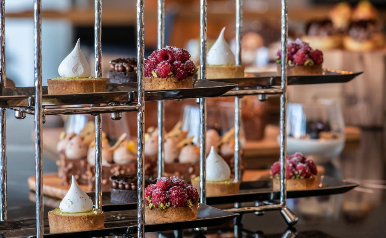 Hyatt Regency Taghazout Exterior foto A selection of desserts