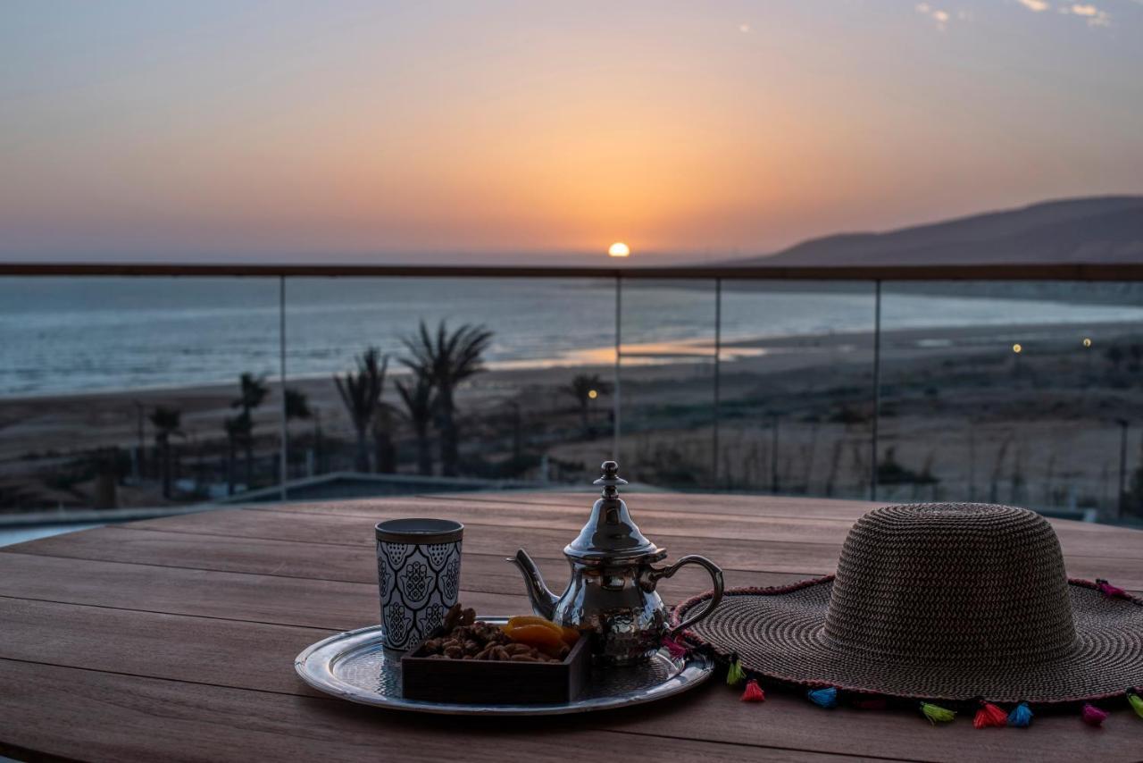 Hyatt Regency Taghazout Exterior foto Sunset at the Dead Sea